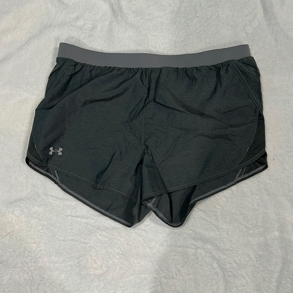 athletic shorts, size XL, runs small, color grey, brand underarmour